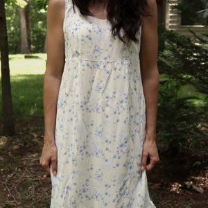 VINTAGE ~ Ditsy Floral Midi Dress